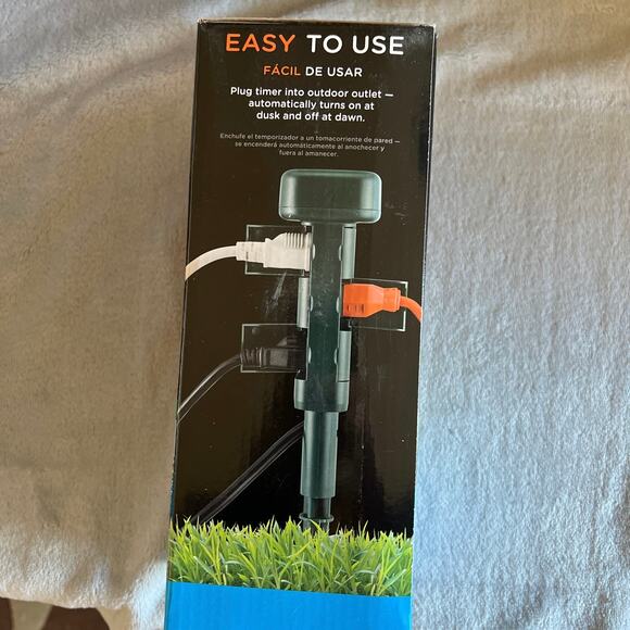 Outdoor Power Stake Timer 6 Outlet Green Weather Resistant Automate Lighting - Picture 3 of 6